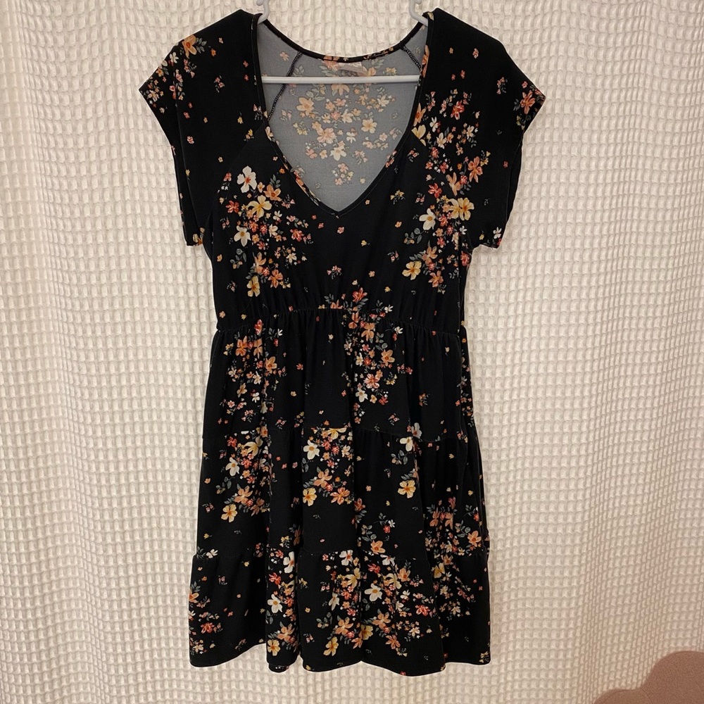 Womens Black Floral Flutter Dress